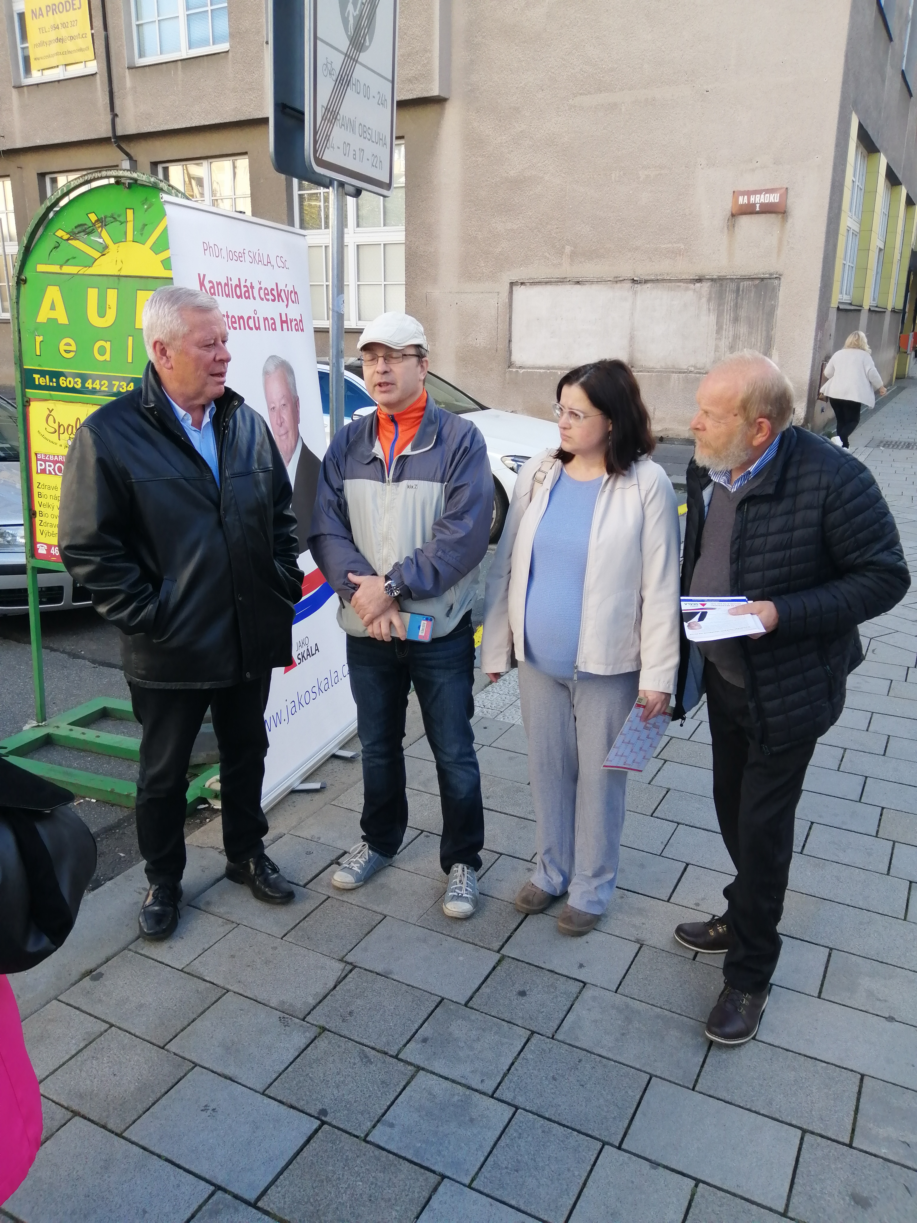 Setkání s kandidátem na prezidenta ČR s Josefem Skálou v Pardubicích