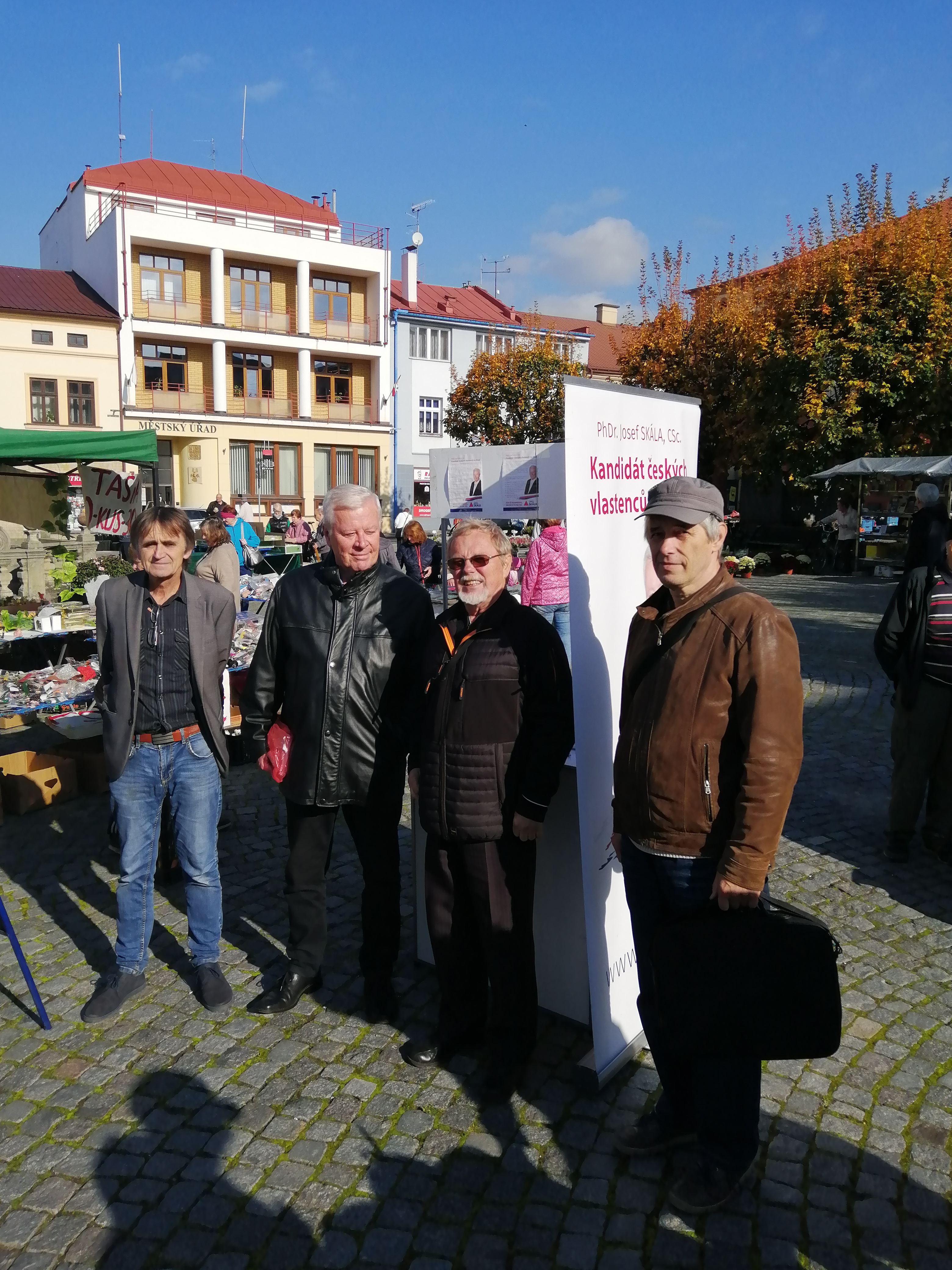 Setkání s kandidátem na prezidenta ČR s Josefem Skálou v Dobrušce